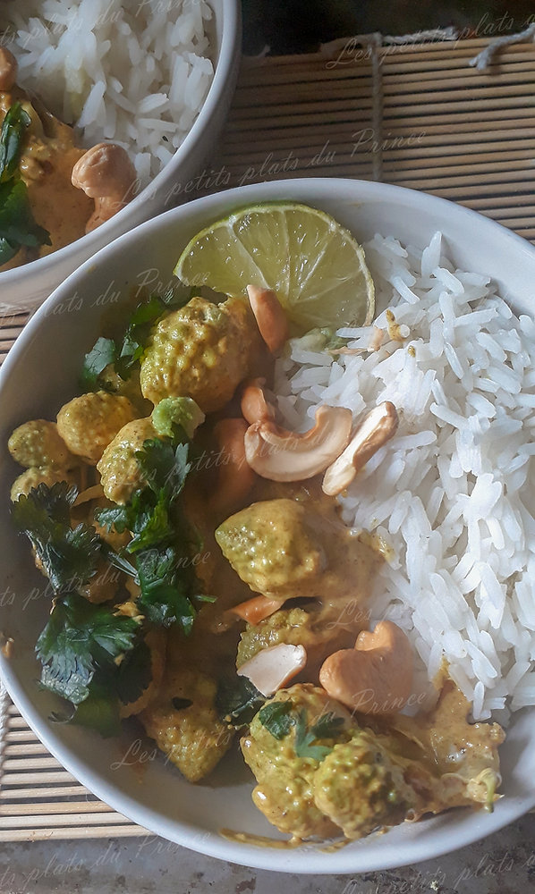 Curry vert végétarien au chou romanesco