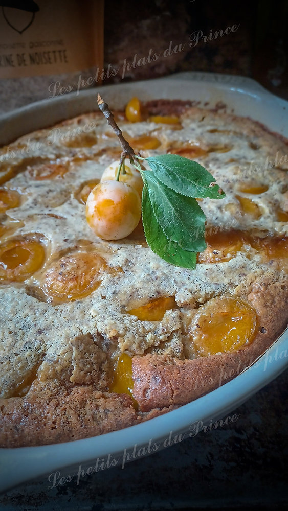 Clafoutis rustique aux mirabelles et noisette