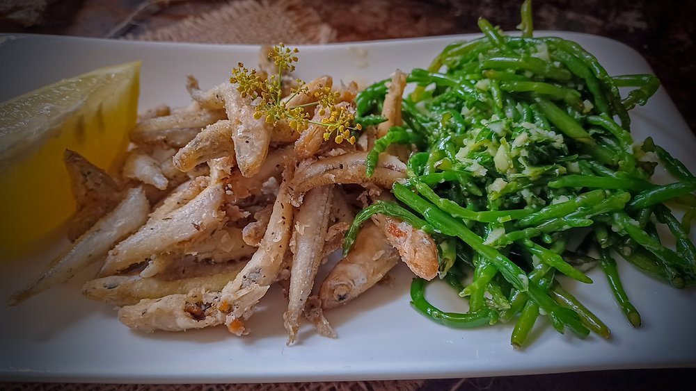 Petite friture de poissons de mer (éperlans, joels, lançons...)