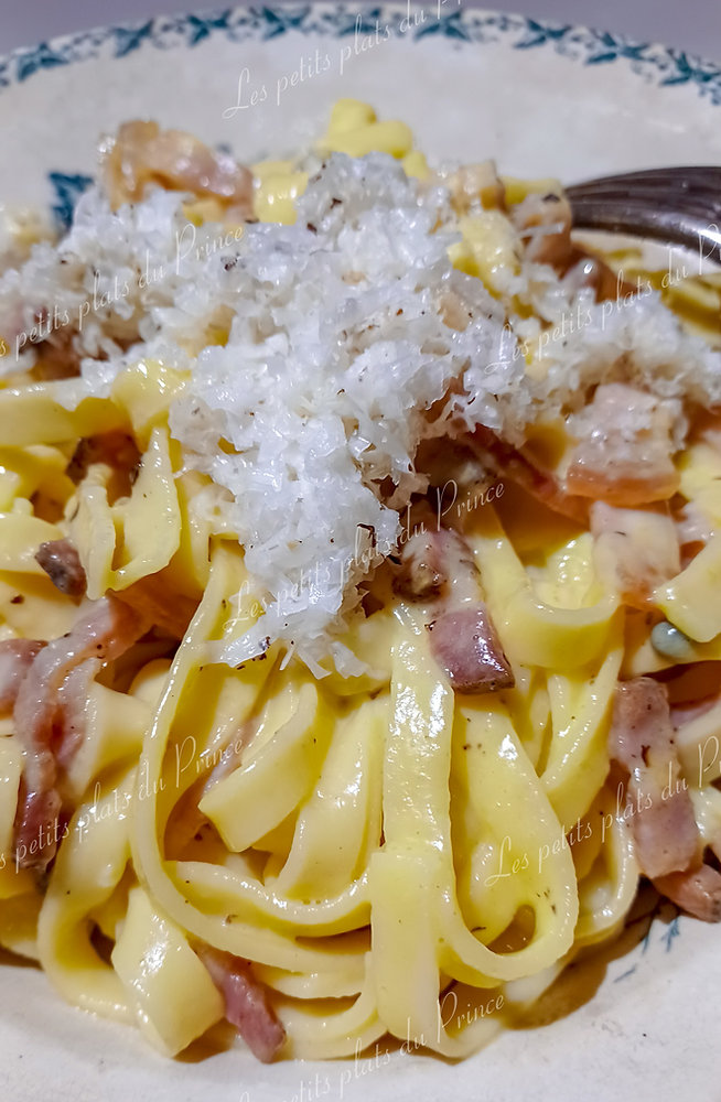 Tagliatelles à la carbonara italienne (sans crème)