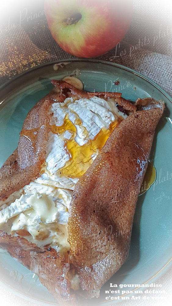 Galette normande au camembert et à la pomme pour la chandeleur