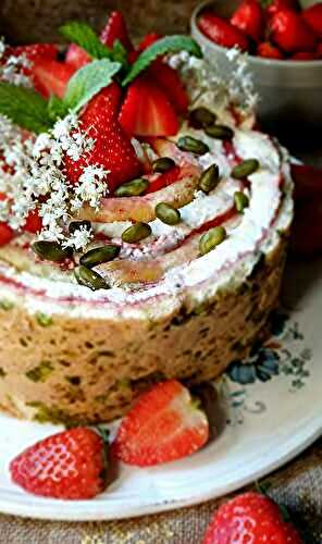 Gâteau fraisier en tourbillon