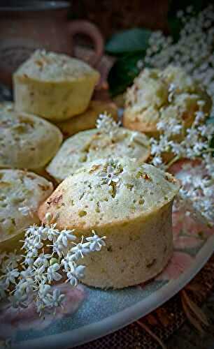 Recette antigaspi et très gourmande des financiers pistache & fleurs de sureau