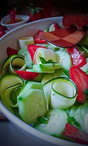 Salade fraîcheur concombre et fraises