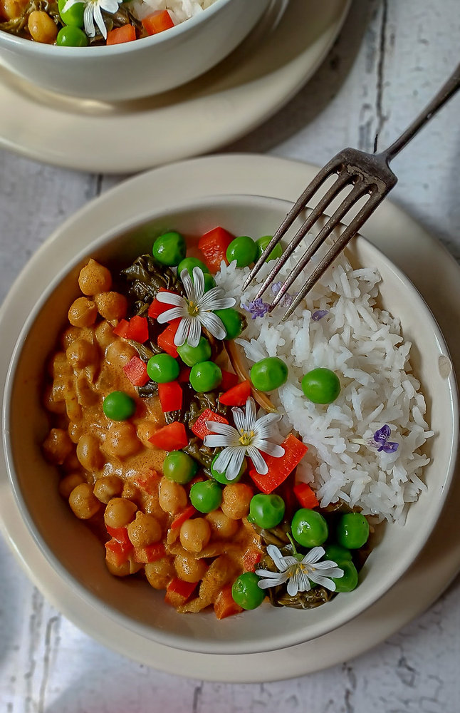 Curry végétarien et printanier aux 2 pois & oseille 