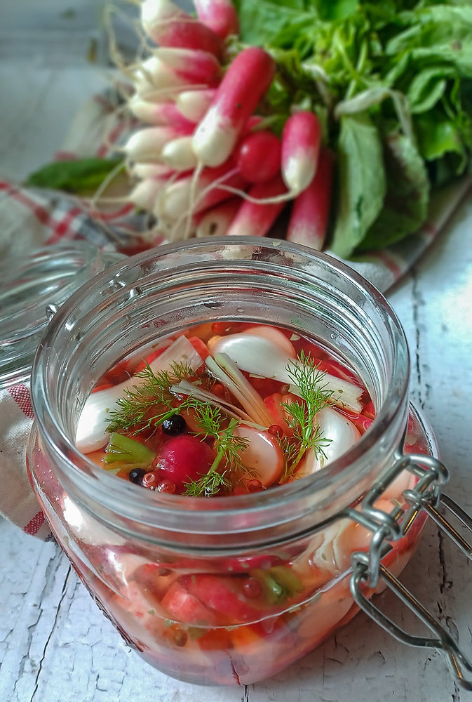 Pickles de radis roses : un condiment irrésistible !