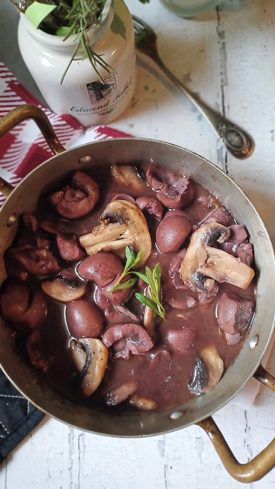 Rognons de veau au vin rouge : le plat raffiné à savourer sans modération ! 