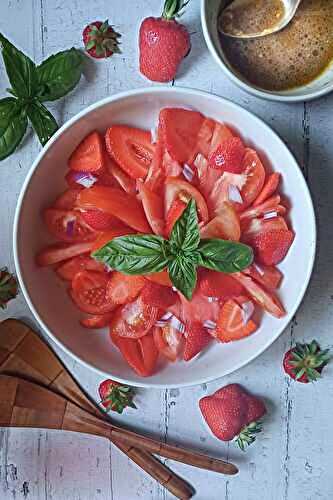 Salade de tomate, fraises & basilic : fraîcheur et gourmandise 