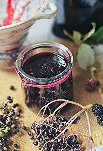 Confiture sauvage : mûres & baies de sureau pour une gourmandise 100% nature 