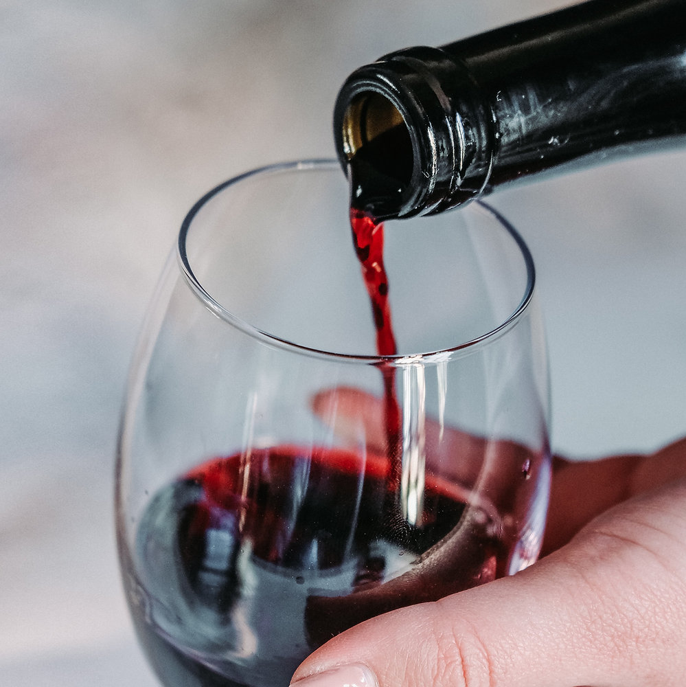 Beaujolais Nouveau : histoire, origines et secrets de dégustation