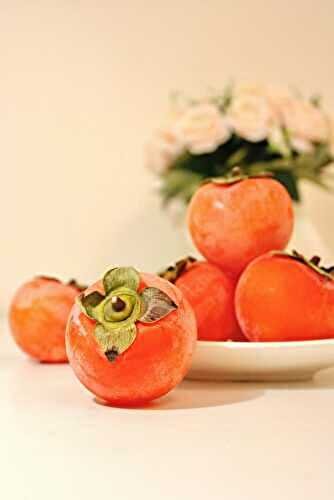 Zoom sur le Kaki, le soleil d’hiver : histoire, bienfaits et recettes gourmandes