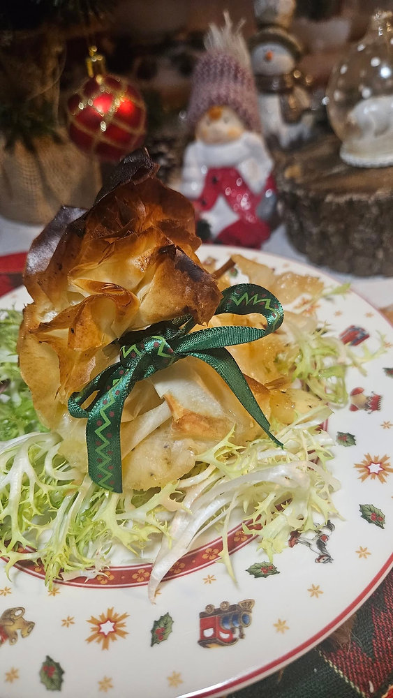 Aumonière de Noël au Caprice des Dieux, pomme et miel : une entrée chic et économique