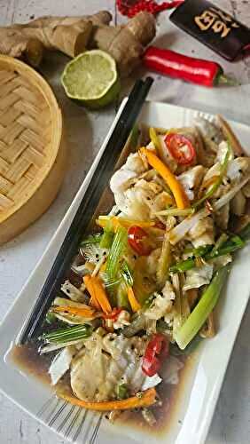 Poisson à la vapeur à la chinoise (Chinese Steamed Fish)