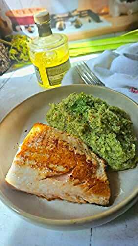 Filet de truite des Pyrénées, purée brocolis–pommes de terre