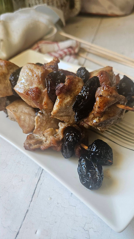  Brochettes de porc aux pruneaux