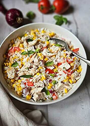  Coup de frais sur l’été : la salade de riz au poulet qui fait des merveilles !
