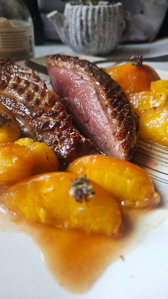 Magret de canard aux pêches (ou nectarines)