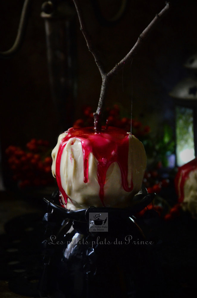  Les pommes empoisonnées de la Sorcière