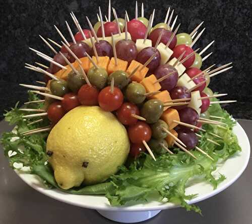 Le Hérisson apéritif pour un buffet de fêtes - Recette par Ca bouffe un  Doberman