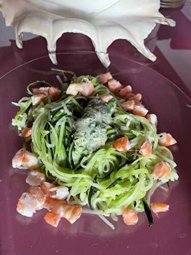 SPAGHETTIS DE COURGETTES AUX CREVETTES