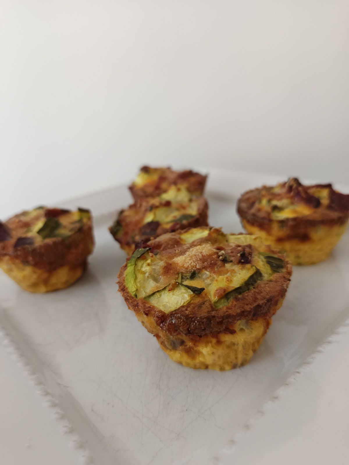 MUFFINS COURGETTES BETTERAVE ET LE RESTE 