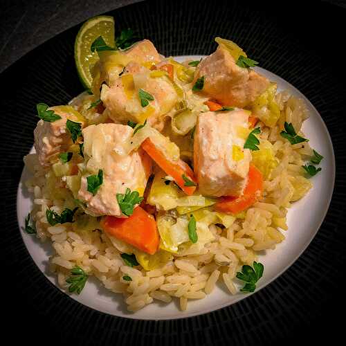 Blanquette de Saumon, poireaux carottes & riz pilaf