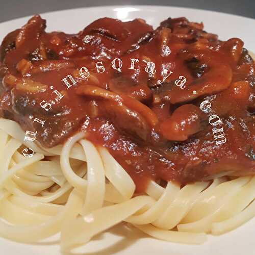 Linguini champignons à la sauce tomate express