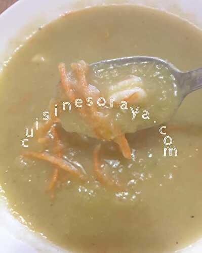 Soupe aux poireaux et crevettes