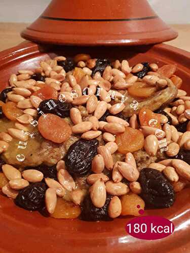 Tagine viande aux pruneaux, abricots et amandes