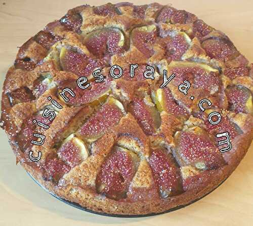 Gâteau aux figues, amandes et pistaches