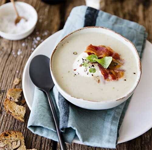 Velouté d’endives au jambon et au bleu