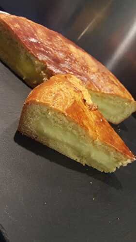 Gâteau basque à la crème pâtissière