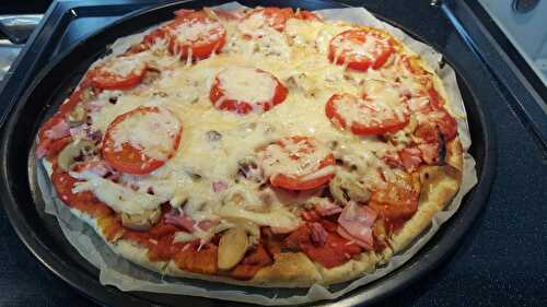 Pizza jambon tomates fraIches  -                                                                 Cuisinez avec flo
