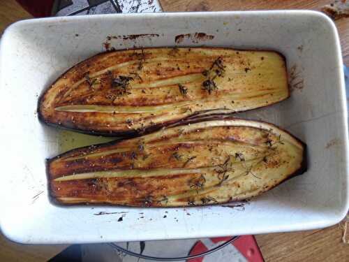 Aubergines rôties au four