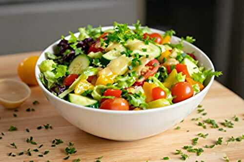 Découvrez la recette innovante de vinaigrette sans huile pour des salades légères et gourmandes