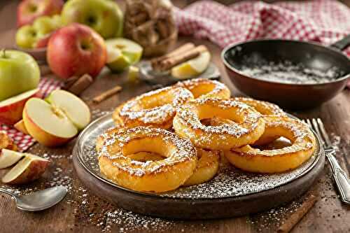Découvrez les apfelkiechle : La délicieuse fusion allemande entre beignet et crêpe