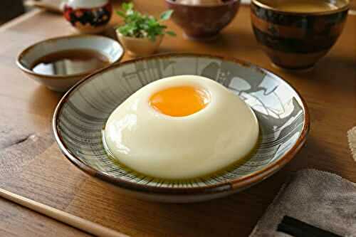 La technique japonaise pour cuire un œuf parfait sans minuterie : découvrez l’art du Onsen Tamago