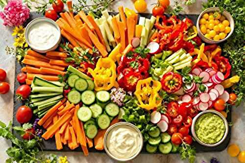 Présentation décoration plateau de crudités