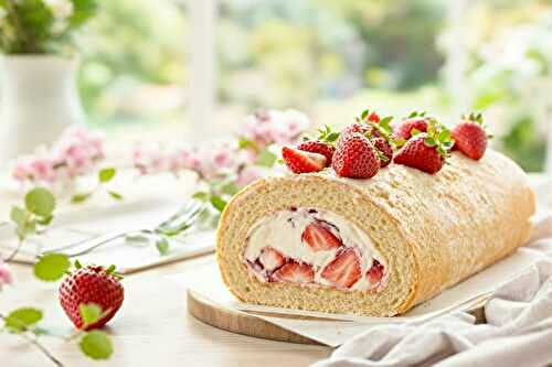 Gâteau roulé aux fraises : Une recette facile pour célébrer le printemps !