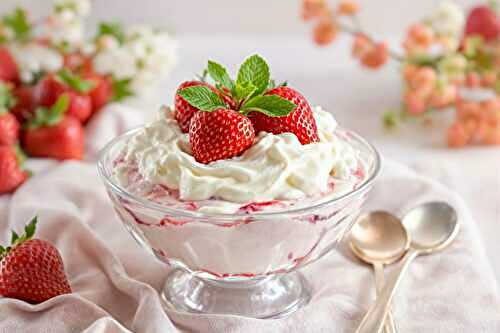 Un délice printanier en 2 ingrédients : fraises et mascarpone