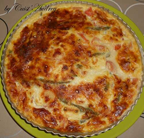 Quiche sans pâte aux haricots verts, tomates et fromage de chèvre