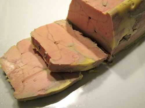 CulinoTests - Petite bûche de foie gras maison inratable : pour Noël ou pour l'apéro !