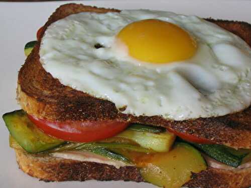 CulinoTests - Sandwich chaud aux légumes, oeuf à cheval : ça vous tente ?