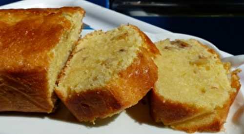 Cake au citron et pignons