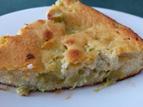 Clafoutis à la rhubarbe et amandes