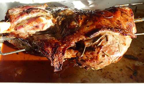 Epaule d’agneau à la broche