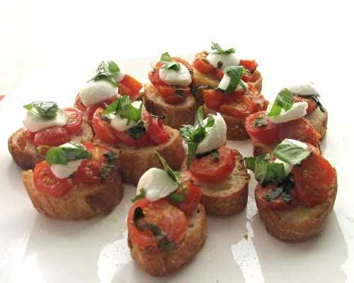 Mini toasts tomate mozzarella