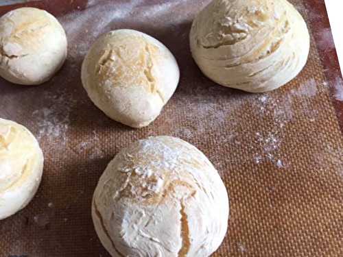 Petits pains maison au levain