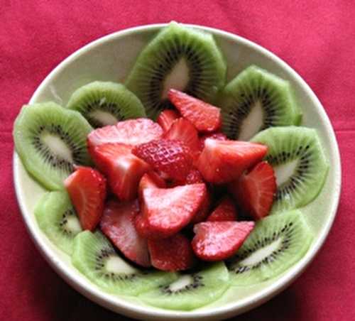Salade de fraises au kiwi
