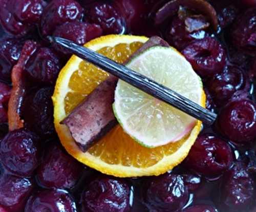 Soupe de cerises à la vanille